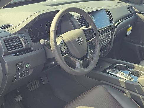 New 2026 Honda Ridgeline Black Edition image 8