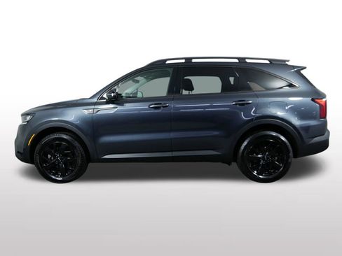Certified 2022 Kia Sorento S AWD/4WD image 7
