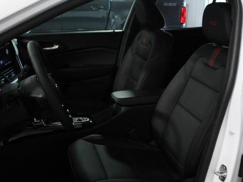 New 2026 Chevrolet Trax RS w/ Sunroof Package image 20