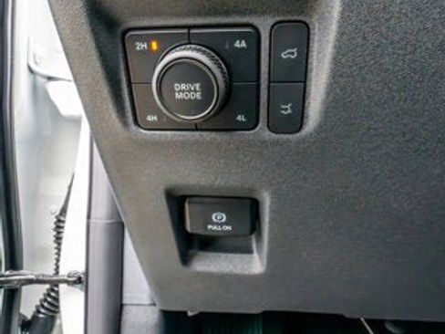 New 2025 Ford Expedition Max Platinum w/ Stealth Performance Package image 41