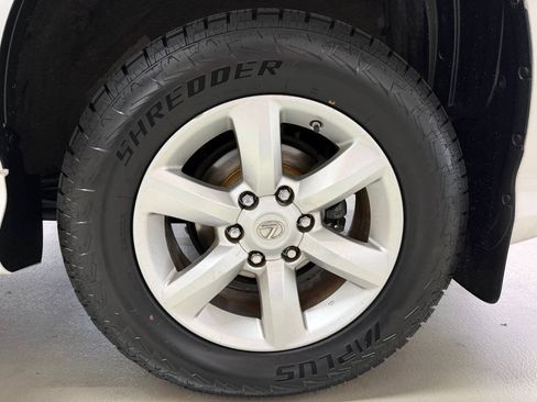 Used 2016 Lexus GX 460 w/ Comfort Package AWD/4WD image 29