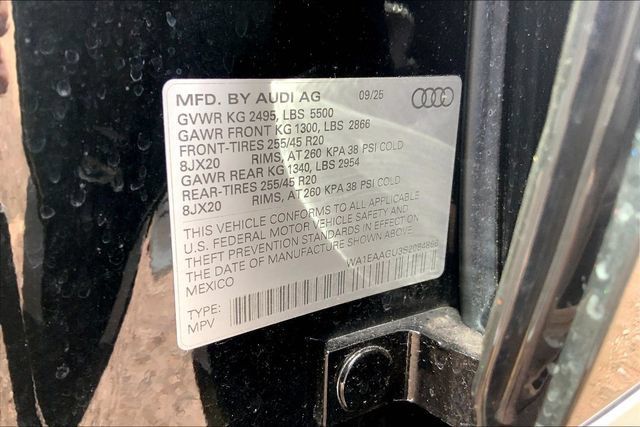 Used 2025 Audi Q5 Premium Plus AWD/4WD image 34