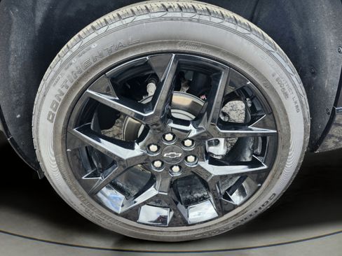 Used 2025 Chevrolet Traverse RS AWD/4WD image 35
