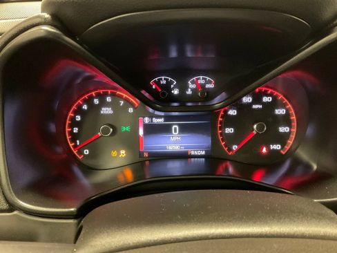 Used 2015 GMC Canyon SLE w/ All-Terrain Package image 7