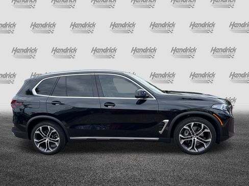 Certified 2024 BMW X5 xDrive40i w/ Premium Package AWD/4WD image 11