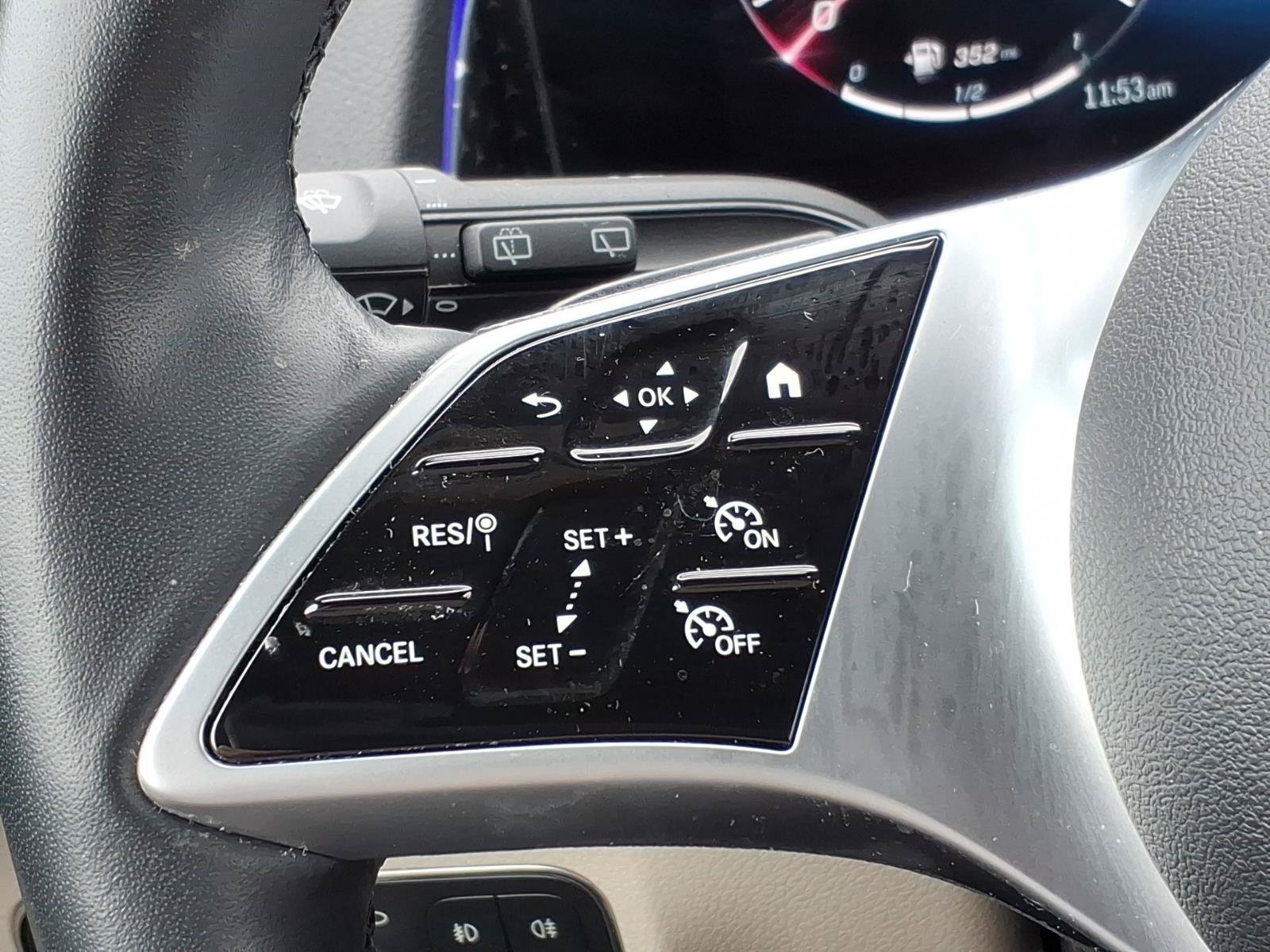 Certified 2025 Mercedes-Benz GLB 250 4MATIC image 25