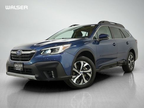 Used 2022 Subaru Outback Limited image 1