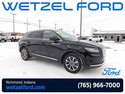 Used 2023 Lincoln Nautilus AWD w/ Premium Package image 1