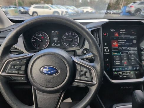 Used 2024 Subaru Impreza 2.0i Sport image 8