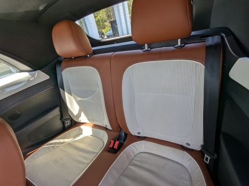 Used 2015 Volkswagen Beetle 1.8T image 13