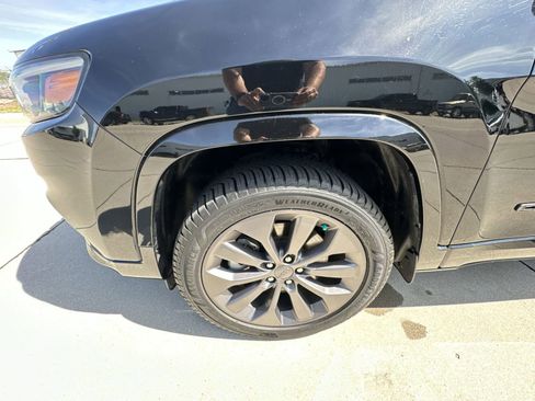 Used 2020 Jeep Cherokee High Altitude AWD/4WD image 34