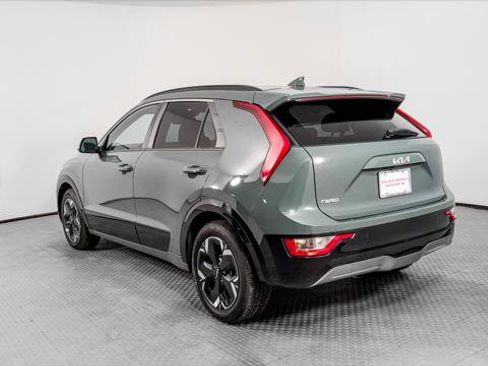 Used 2023 Kia Niro Wind FWD image 6
