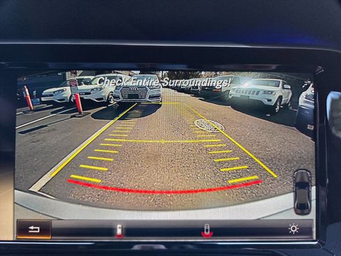 Used 2014 Mercedes-Benz S 550 Sedan w/ Premium 1 Package image 10