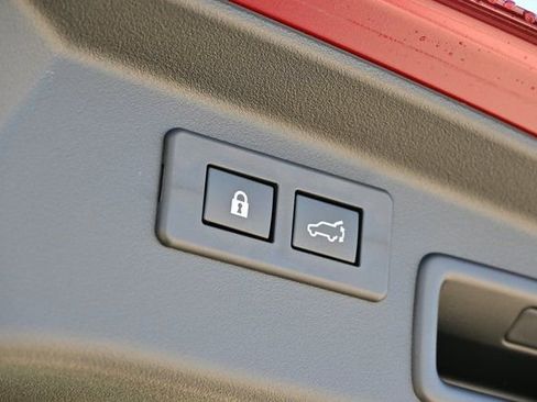 New 2026 Subaru Outback Premium image 15