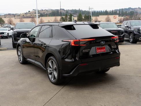 Used 2024 Subaru Solterra Limited w/ Limited Package image 5