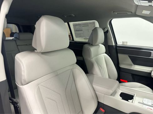 New 2026 Hyundai Santa Fe SEL FWD image 14