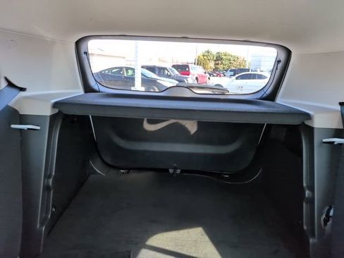 Used 2020 Buick Encore Preferred w/ Safety Package image 28