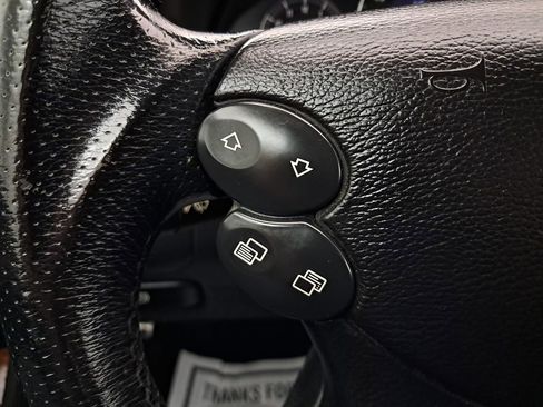 Used 2007 Mercedes-Benz CLK 550 Cabriolet image 9