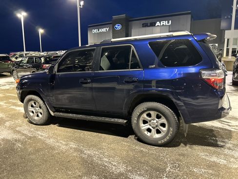 Used 2020 Toyota 4Runner SR5 Premium image 19