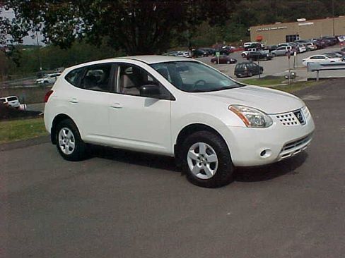 Used 2009 Nissan Rogue S AWD/4WD image 2