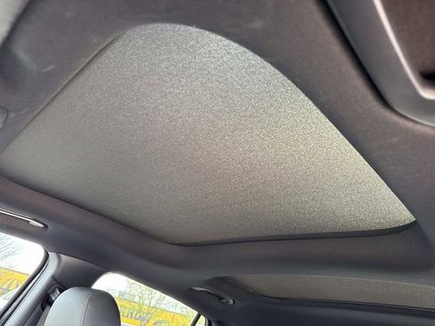 Used 2021 Mercedes-Benz GLA 250 4MATIC image 30