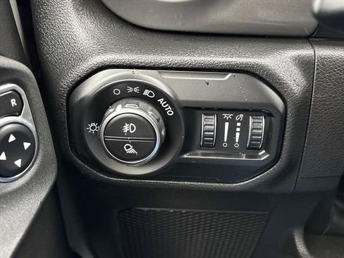 Used 2022 Jeep Gladiator Sport AWD/4WD image 24