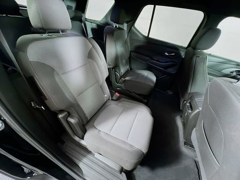 Used 2023 Chevrolet Traverse LT AWD/4WD image 27