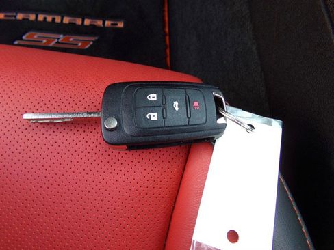 Used 2011 Chevrolet Camaro SS w/ RS Package image 47