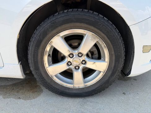Used 2012 Chevrolet Cruze LT w/ RS Package FWD image 21