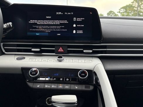 New 2026 Hyundai Elantra Limited FWD image 29