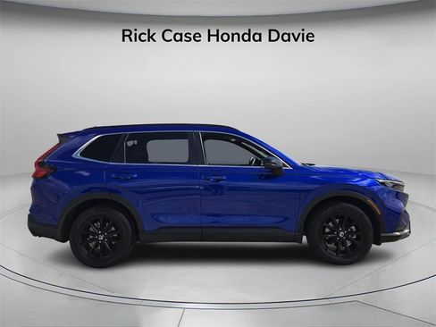 Used 2024 Honda CR-V Sport image 3