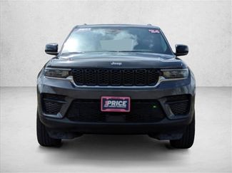 Used 2024 Jeep Grand Cherokee Laredo X w/ Luxury Tech Group I AWD/4WD video 2