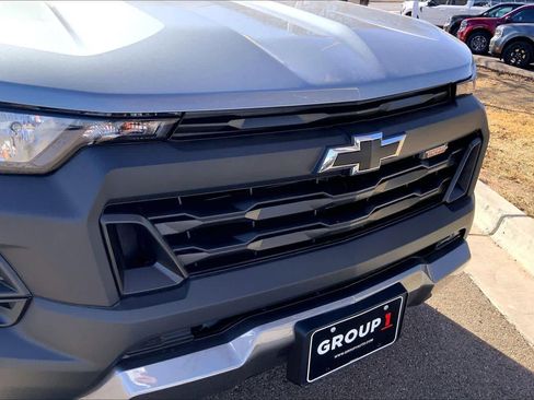 Used 2025 Chevrolet Colorado Trail Boss image 29