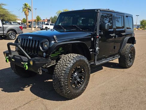 Used 2015 Jeep Wrangler Unlimited Sport w/ Power Convenience Group AWD/4WD image 4