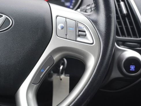 Used 2012 Hyundai Tucson GLS image 15