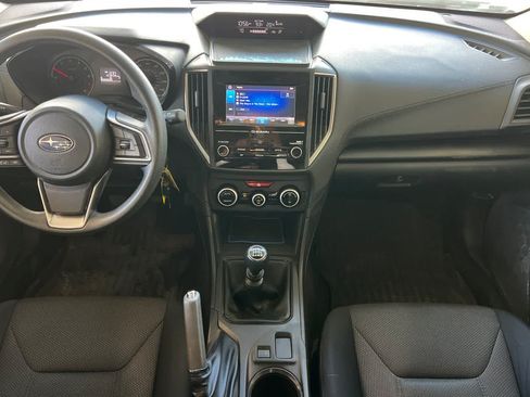 Used 2020 Subaru Crosstrek 2.0i AWD/4WD image 4