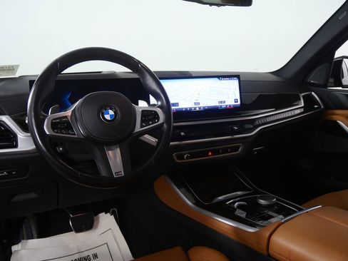 Used 2024 BMW X5 sDrive40i w/ M Sport Package RWD image 16
