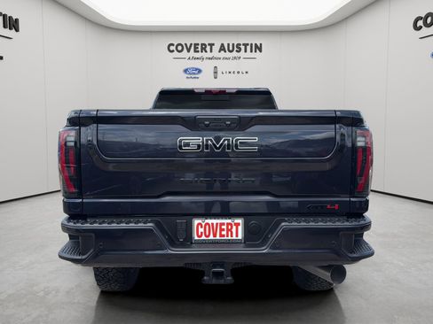 Used 2026 GMC Sierra 3500 AT4 w/ AT4 Premium Plus Package AWD/4WD image 4