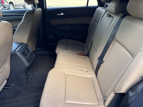 Used 2020 Volkswagen Atlas Cross Sport SEL AWD/4WD image 12