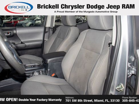 Used 2020 Toyota Tacoma SR w/ SR Convenience Package image 15