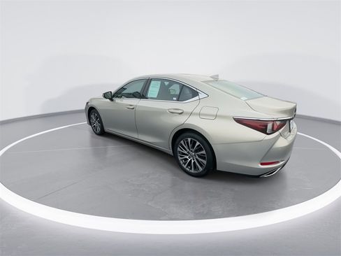 Used 2019 Lexus ES 350 image 6