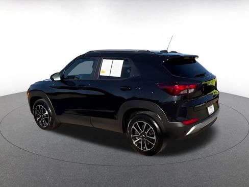 Used 2025 Chevrolet TrailBlazer LT image 10