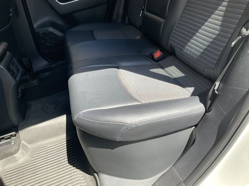 Used 2021 Toyota RAV4 XSE AWD/4WD image 35