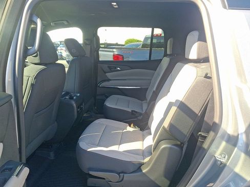 New 2027 Chevrolet Traverse LT w/ LPO, Floor Liner Package FWD image 5