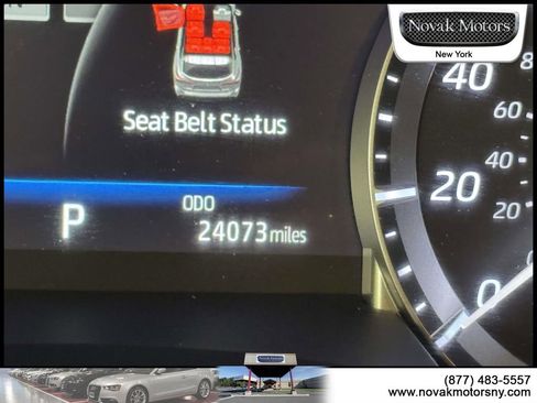 Used 2022 Toyota Highlander XLE AWD/4WD image 21
