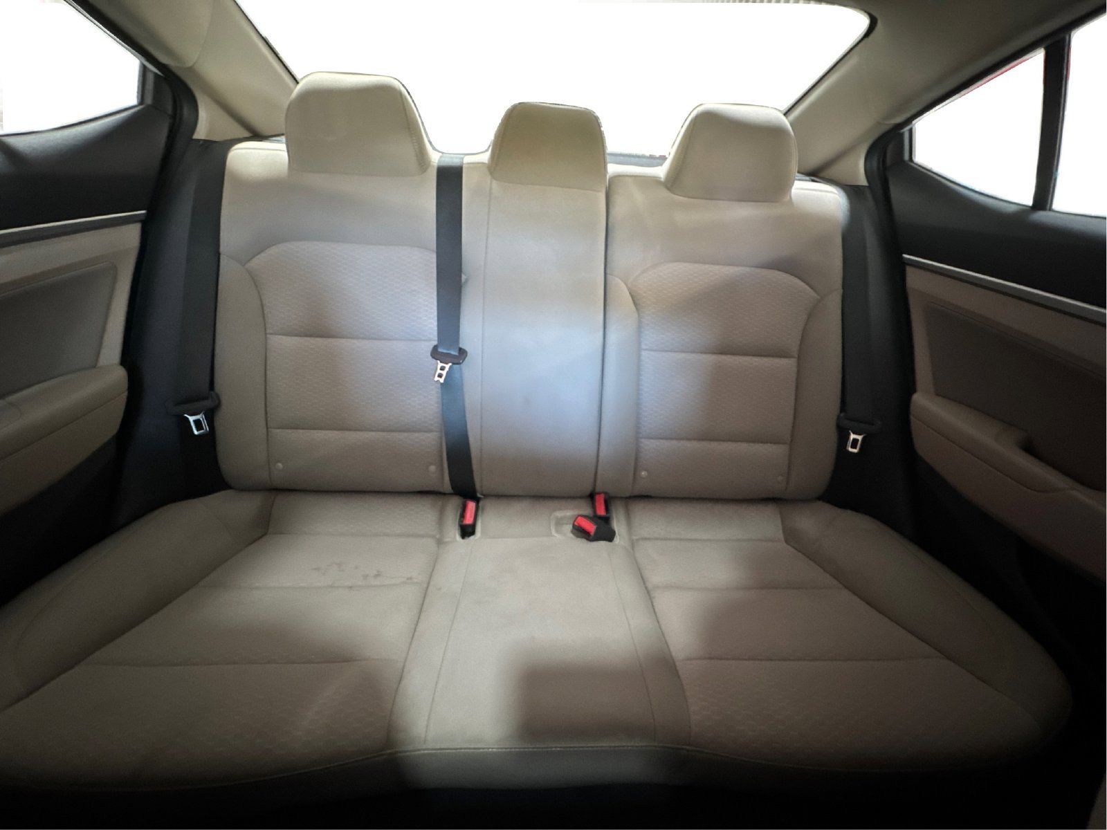 Used 2020 Hyundai Elantra Value Edition FWD image 14