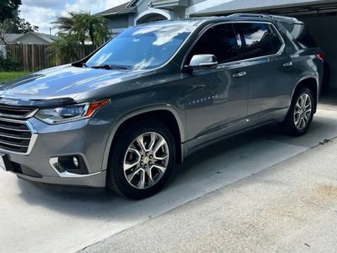 Used 2019 Chevrolet Traverse Premier w/ LPO, Cargo Package AWD/4WD image 1