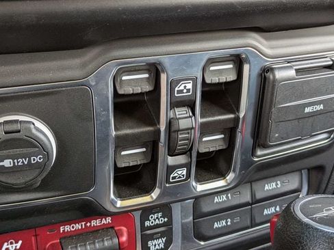 Used 2023 Jeep Gladiator Rubicon w/ LED Lighting Group AWD/4WD image 25