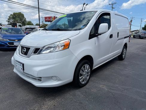 Used 2021 Nissan NV200 SV w/ Back Door Glass Package FWD image 3