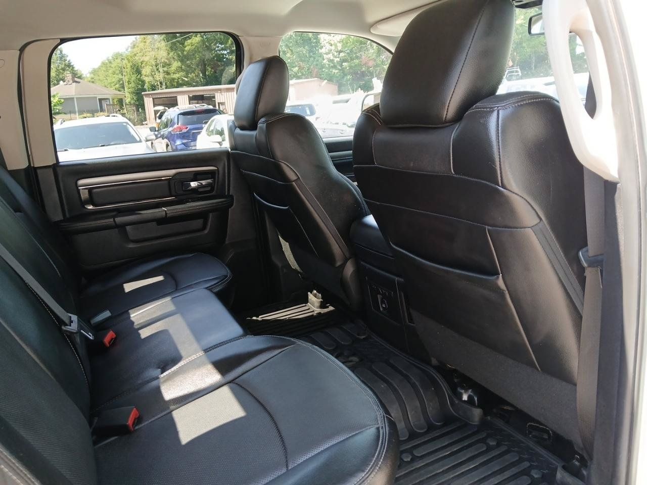 Used 2014 RAM 1500 Sport RWD image 13